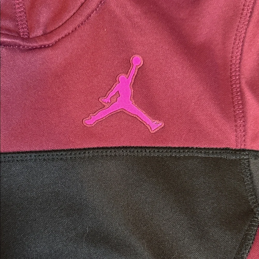 Jordan Girls Therma-FIT Zip Up Hoodie Jacket Burgundy Black Pink Activewear M